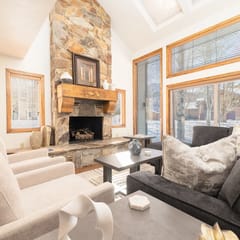 Snow Park Chalet