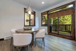 Ten Pines Hideaway At Fallridge - Image 2