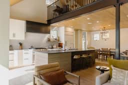 Transfer Haus - Image 2