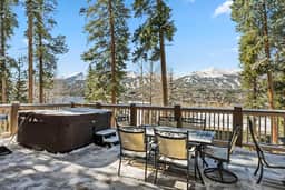 Aspenglow Chalet Above Downtown - Image 4