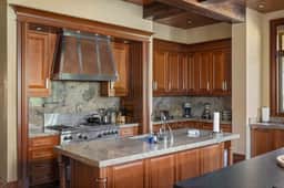 Hood Park Manor - Image 5