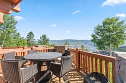 Blue Bird Vista at Hummingbird Lodge - Image 3
