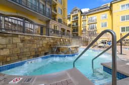 Blue Sky Views at the Ritz-Carlton - Image 4