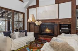 Blue Bird Cottage - Image 2