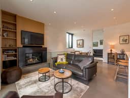 Cypress Place Chalet - Image 4