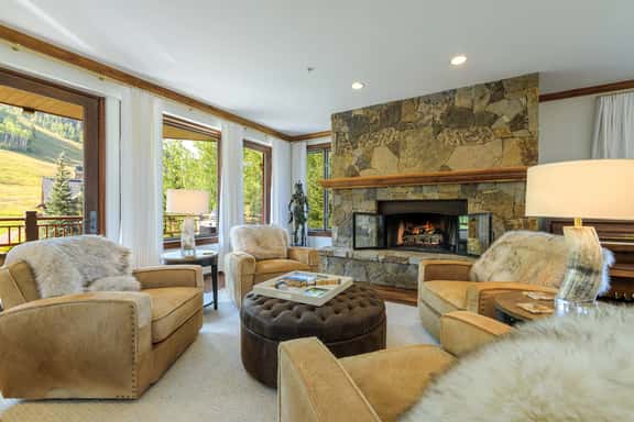 Sunshine Chalet at One Beaver Creek - Image 1