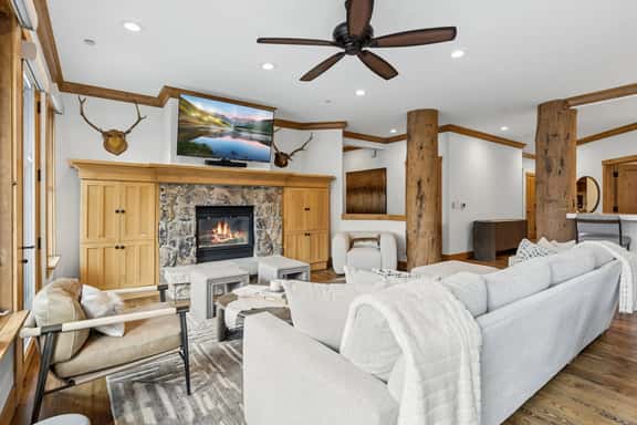 Slopeside at Villa Montane - Image 1