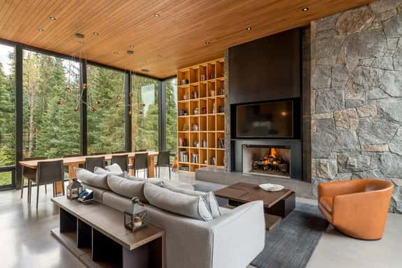 Cypress Place Chalet - Image 1