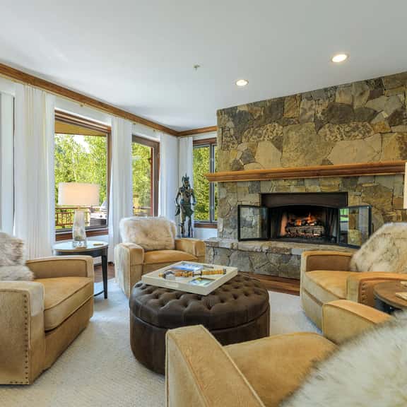 Sunshine Chalet at One Beaver Creek - Image 1
