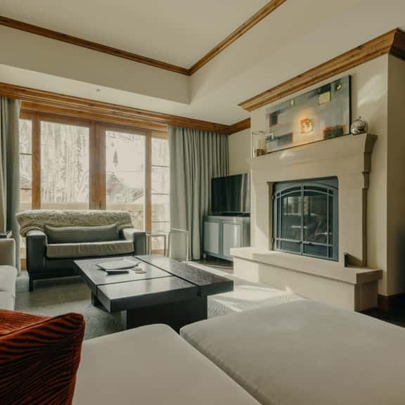 Cloud Nine at The Ritz-Carlton - Image 1