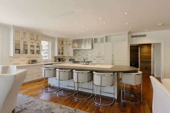 Sanctuary Chalet at One Beaver Creek - Image 4