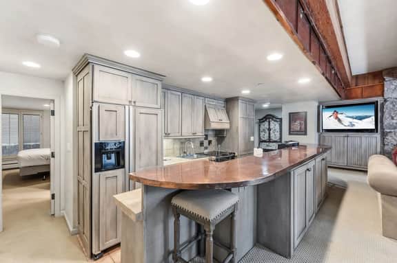 Stonebridge at Village Center - Image 4