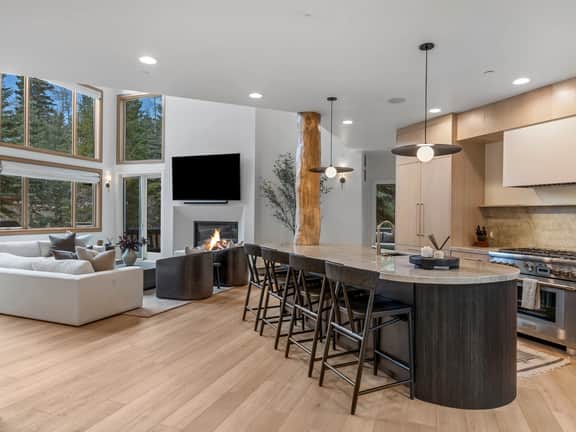 Red Pine Estate - Image 5