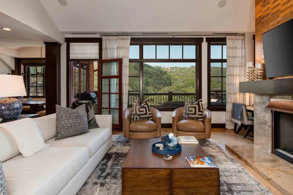 Slopeside Retreat at Flagstaff Lodge - Image 2