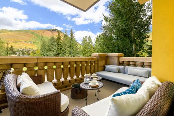 White Chutes at the Ritz-Carlton - Image 4
