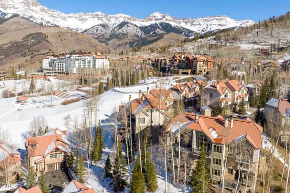 Chalet du Valais at Aspen Ridge - Image 4