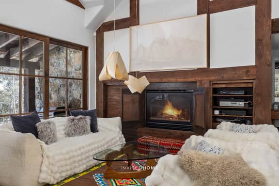 Blue Bird Cottage - Image 2