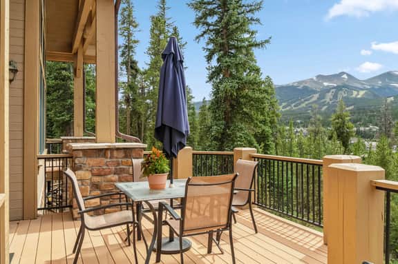 Mont Vista Chateau - Image 5