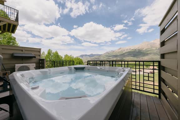 Meadows Crossing at Aspen Ridge - Image 4