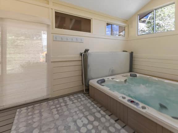 Sun Haven at Snow Park - Image 2