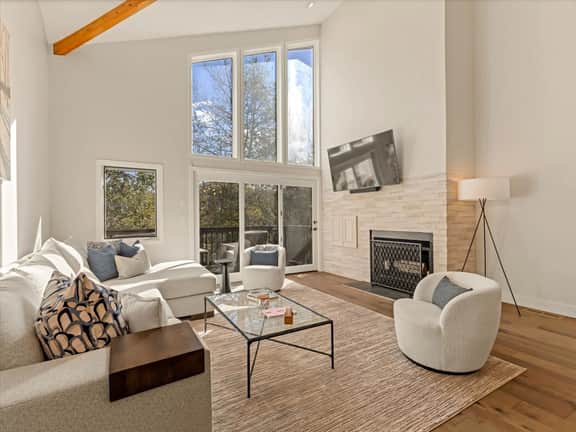 Sun Haven at Snow Park - Image 5